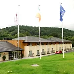Woodenbridge Hotel