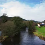 Woodenbridge Hotel