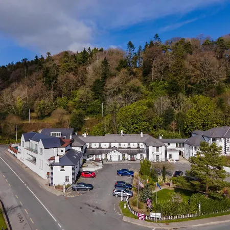 فندق Woodenbridge Hotel 3*