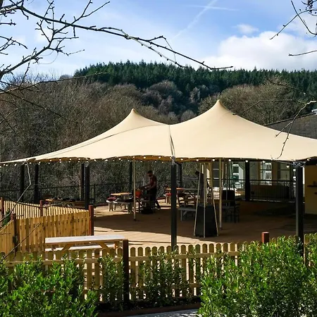 Woodenbridge Hotel Otel Woodenbridge