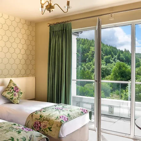 Woodenbridge Hotel Hotel