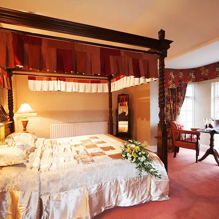 Otel Woodenbridge Hotel