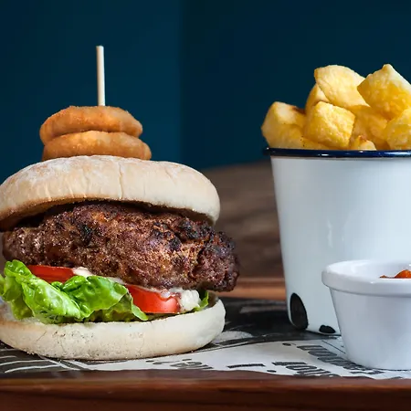 Woodenbridge Hotel Otel 3*