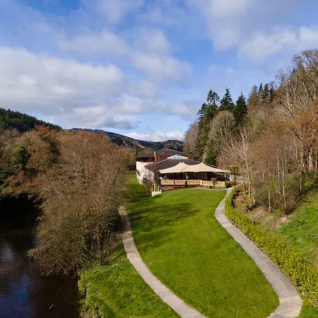 Otel Woodenbridge Hotel