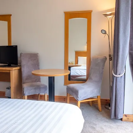 Otel Woodenbridge Hotel