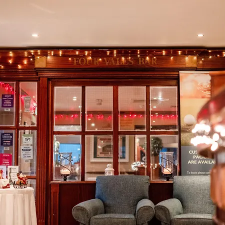 Woodenbridge Hotel Otel