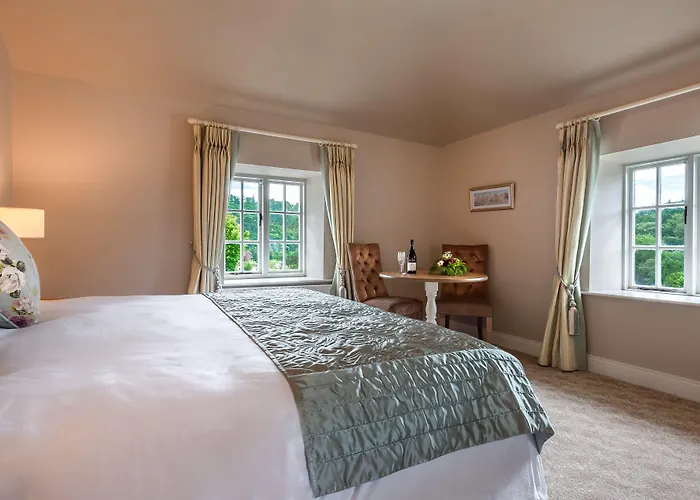 Woodenbridge Hotel 3*