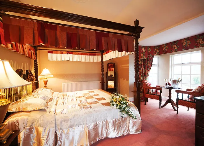 Отель Woodenbridge Hotel