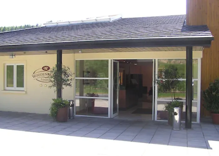 Woodenbridge Hotel Отель