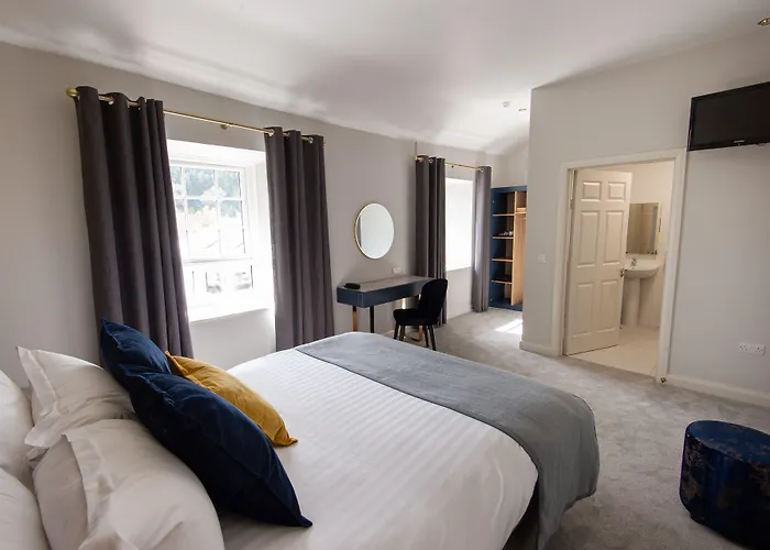 Woodenbridge Hotel Otel